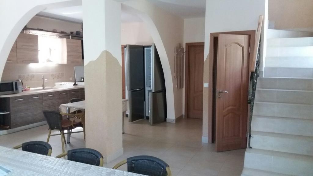Casa Fulg De Nea Hotel Moeciu De Sus Eksteriør billede