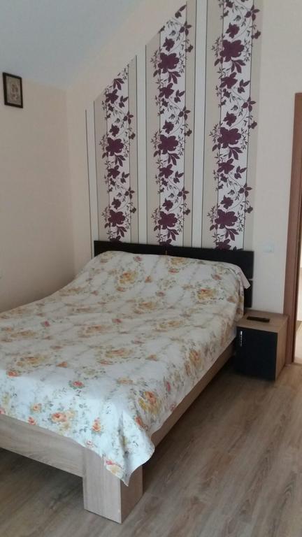 Casa Fulg De Nea Hotel Moeciu De Sus Eksteriør billede